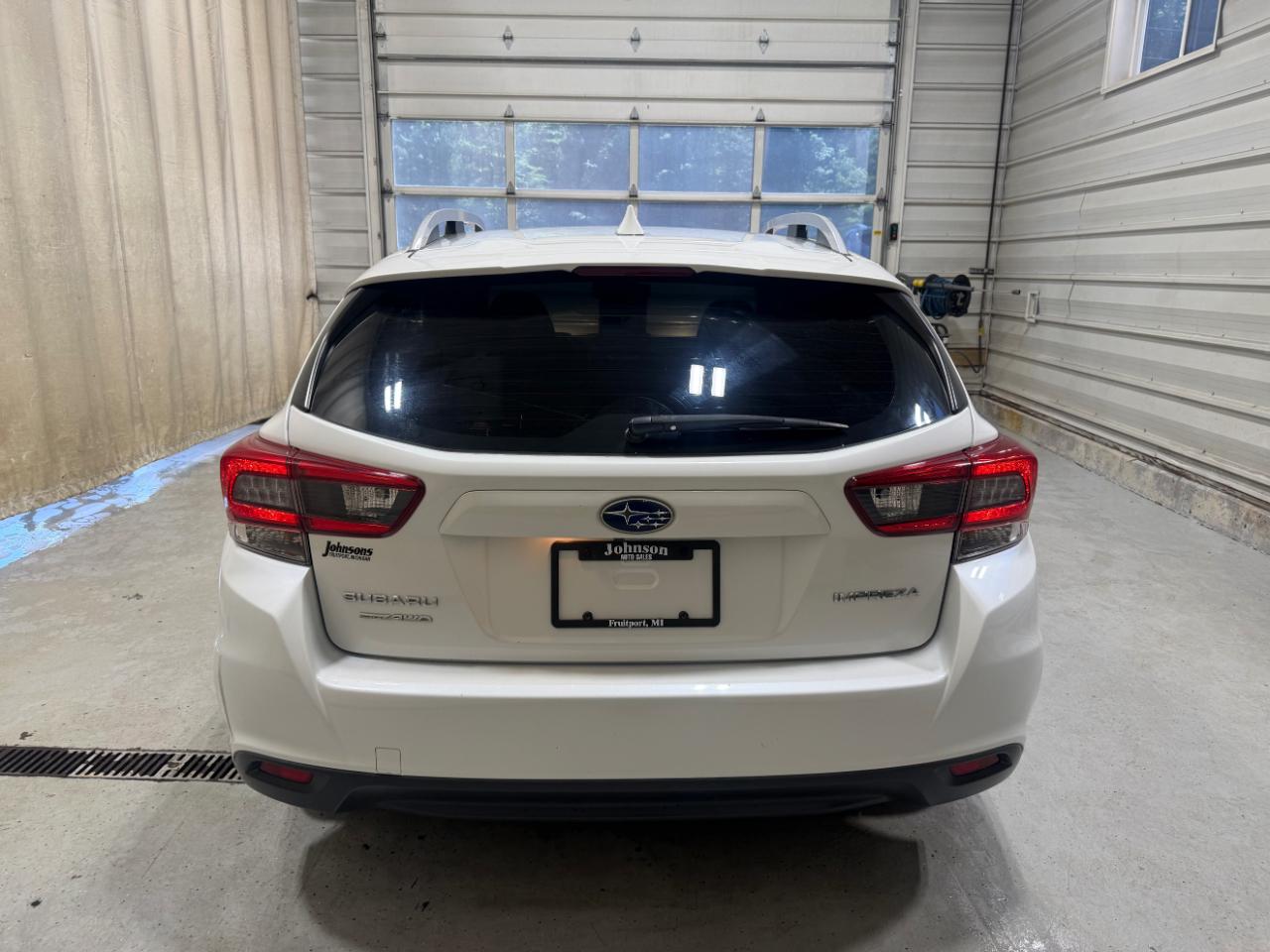 Subaru Impreza Premium 5-door CVT 2021