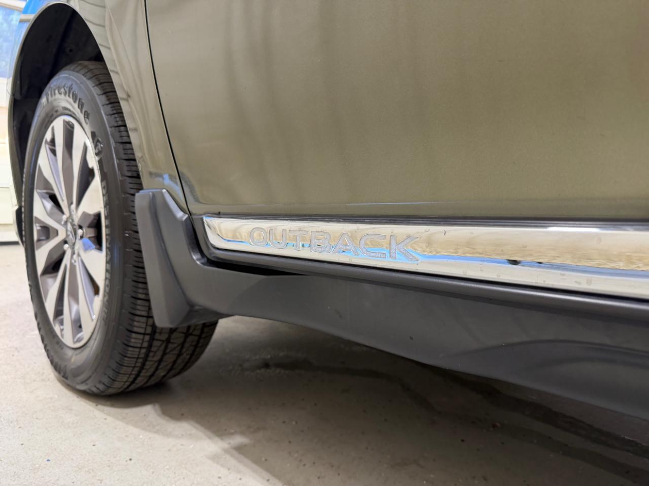 Subaru Outback 3.6R Touring 2017