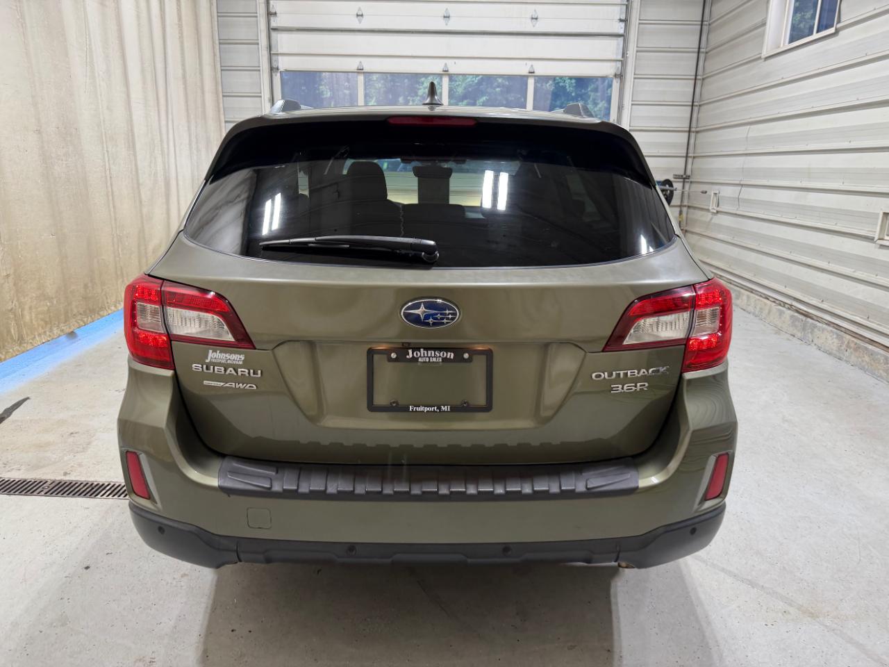 Subaru Outback 3.6R Touring 2017