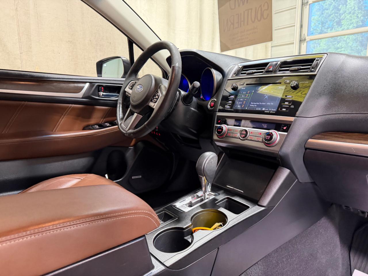 Subaru Outback 3.6R Touring 2017