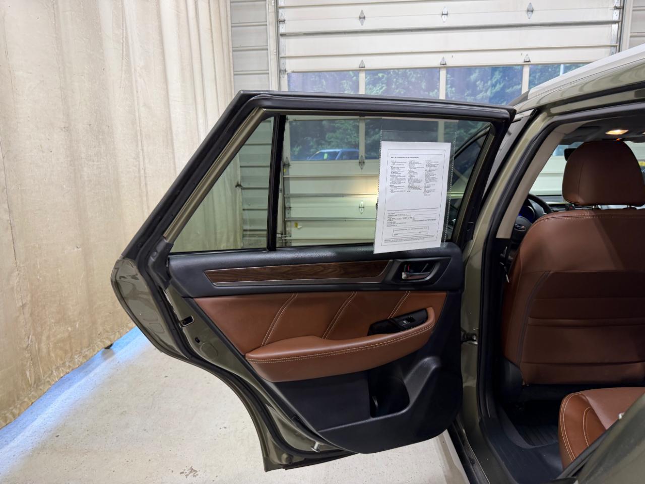 Subaru Outback 3.6R Touring 2017