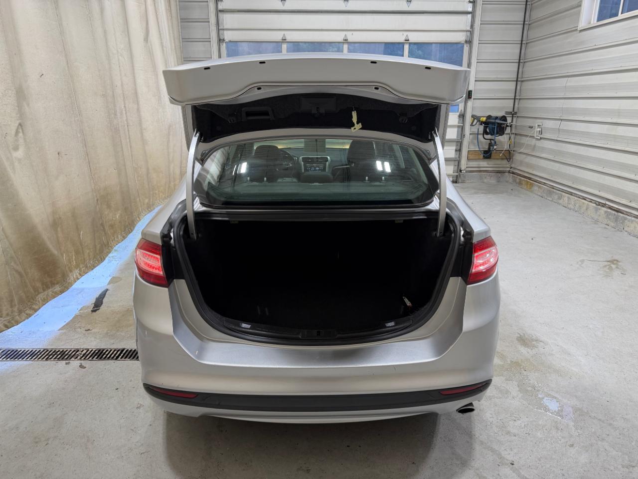 Ford Fusion 4dr Sdn SE FWD 2014