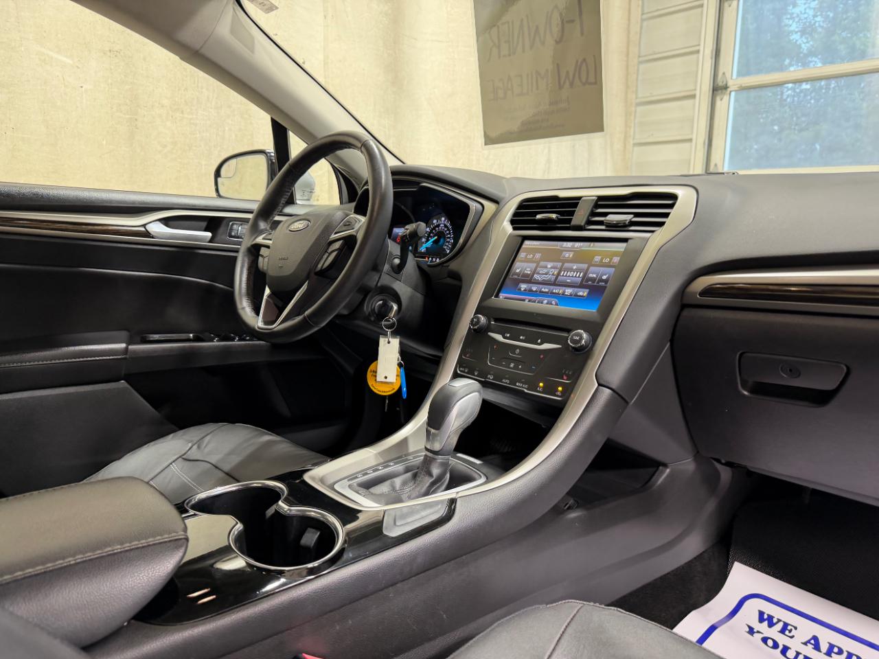 Ford Fusion 4dr Sdn SE FWD 2014