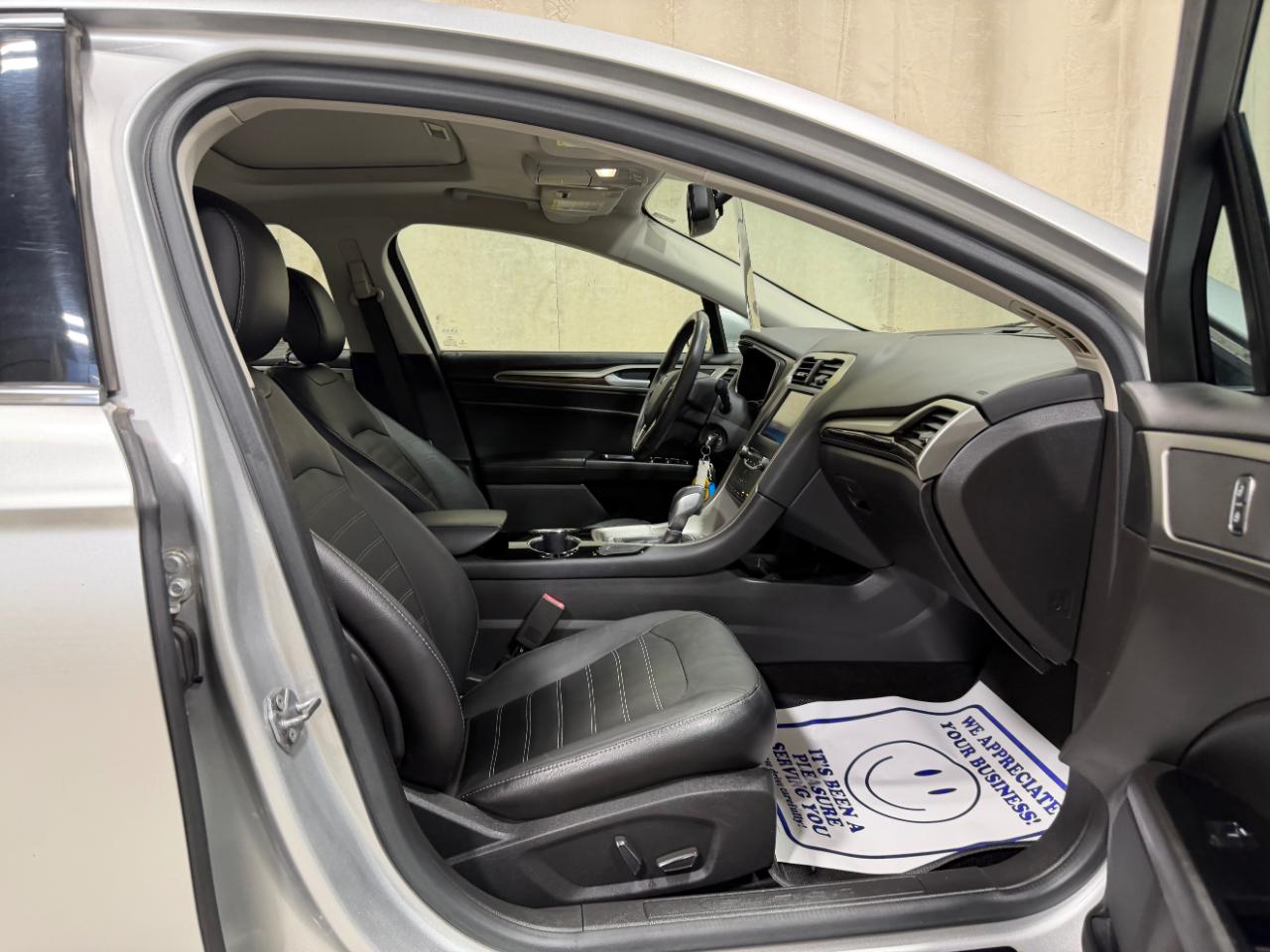 Ford Fusion 4dr Sdn SE FWD 2014