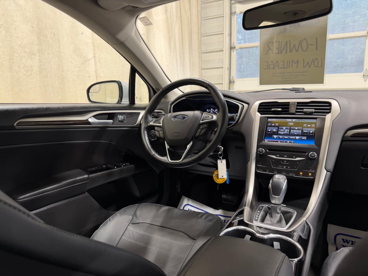Ford Fusion 4dr Sdn SE FWD 2014