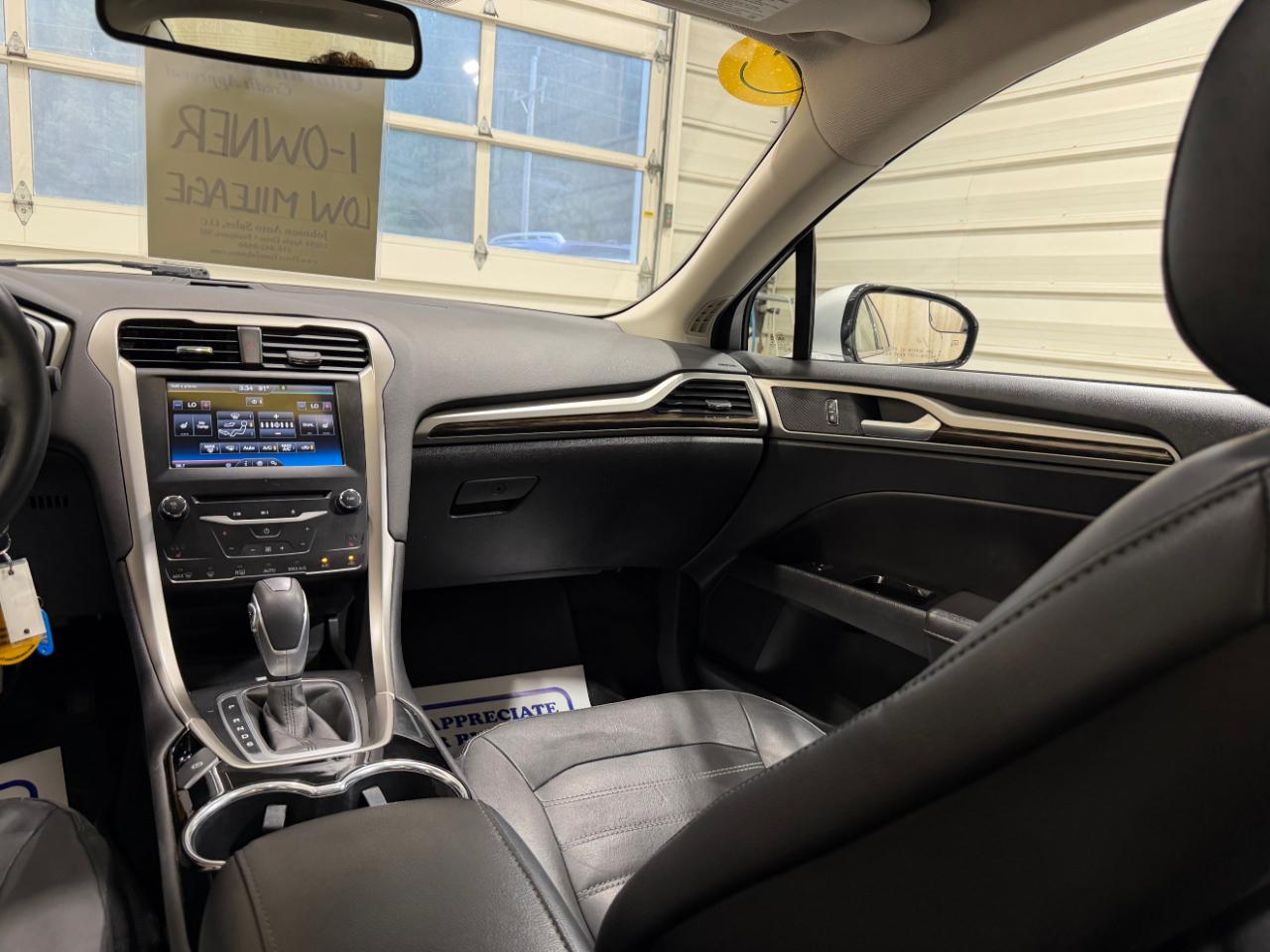 Ford Fusion 4dr Sdn SE FWD 2014