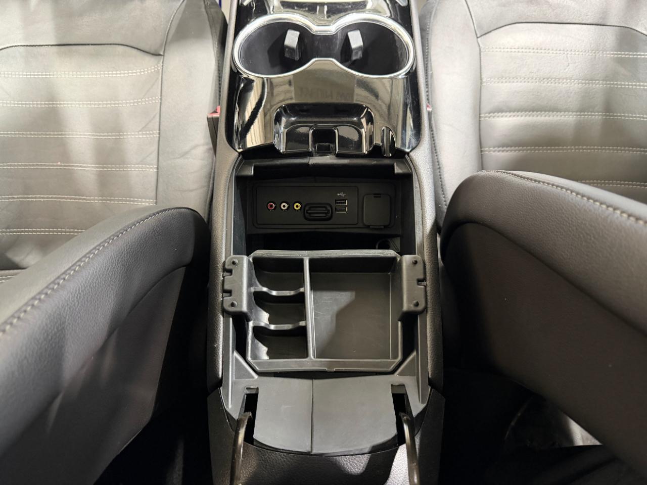 Ford Fusion 4dr Sdn SE FWD 2014