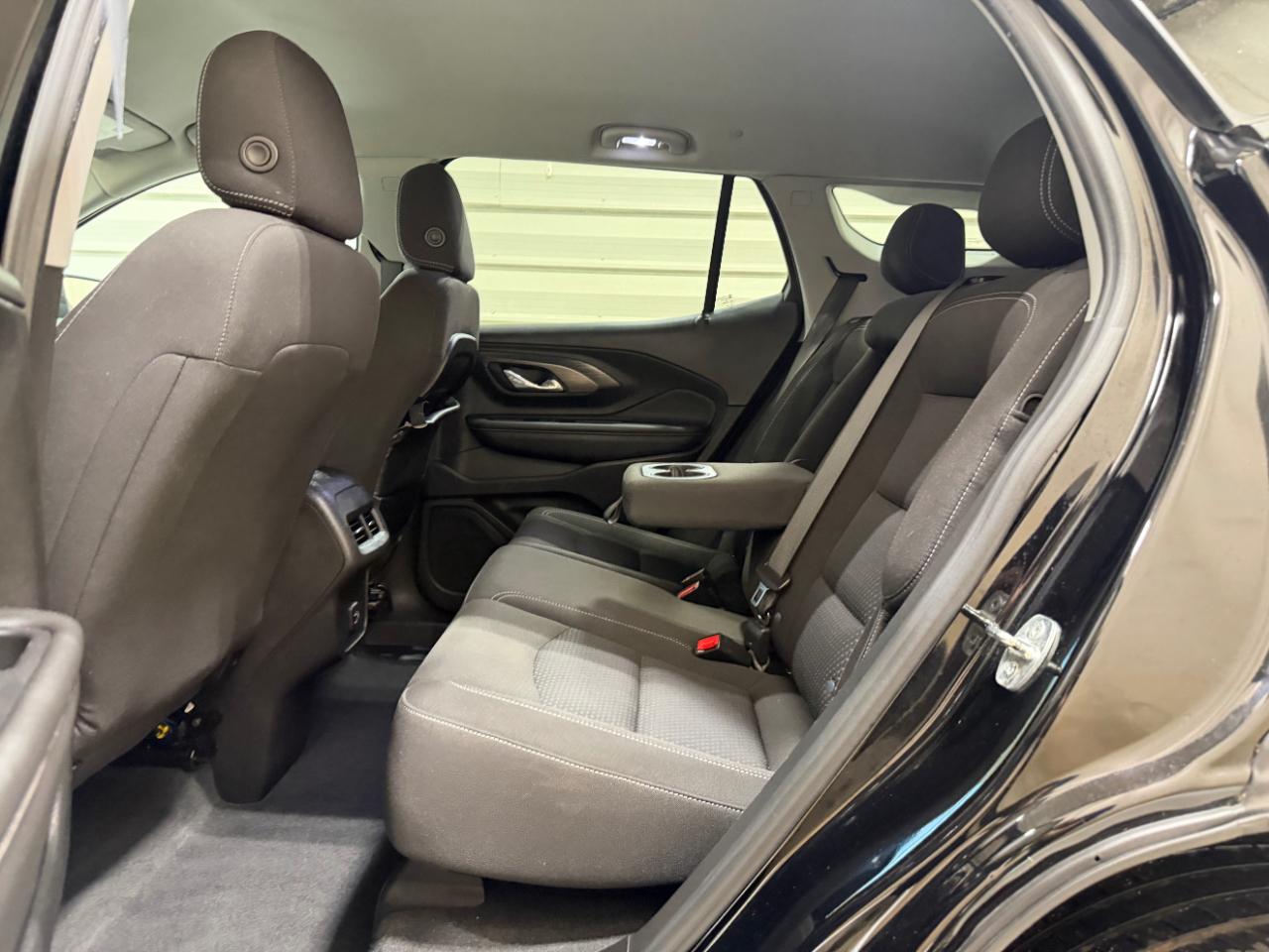 GMC Terrain FWD 4dr SLE 2023