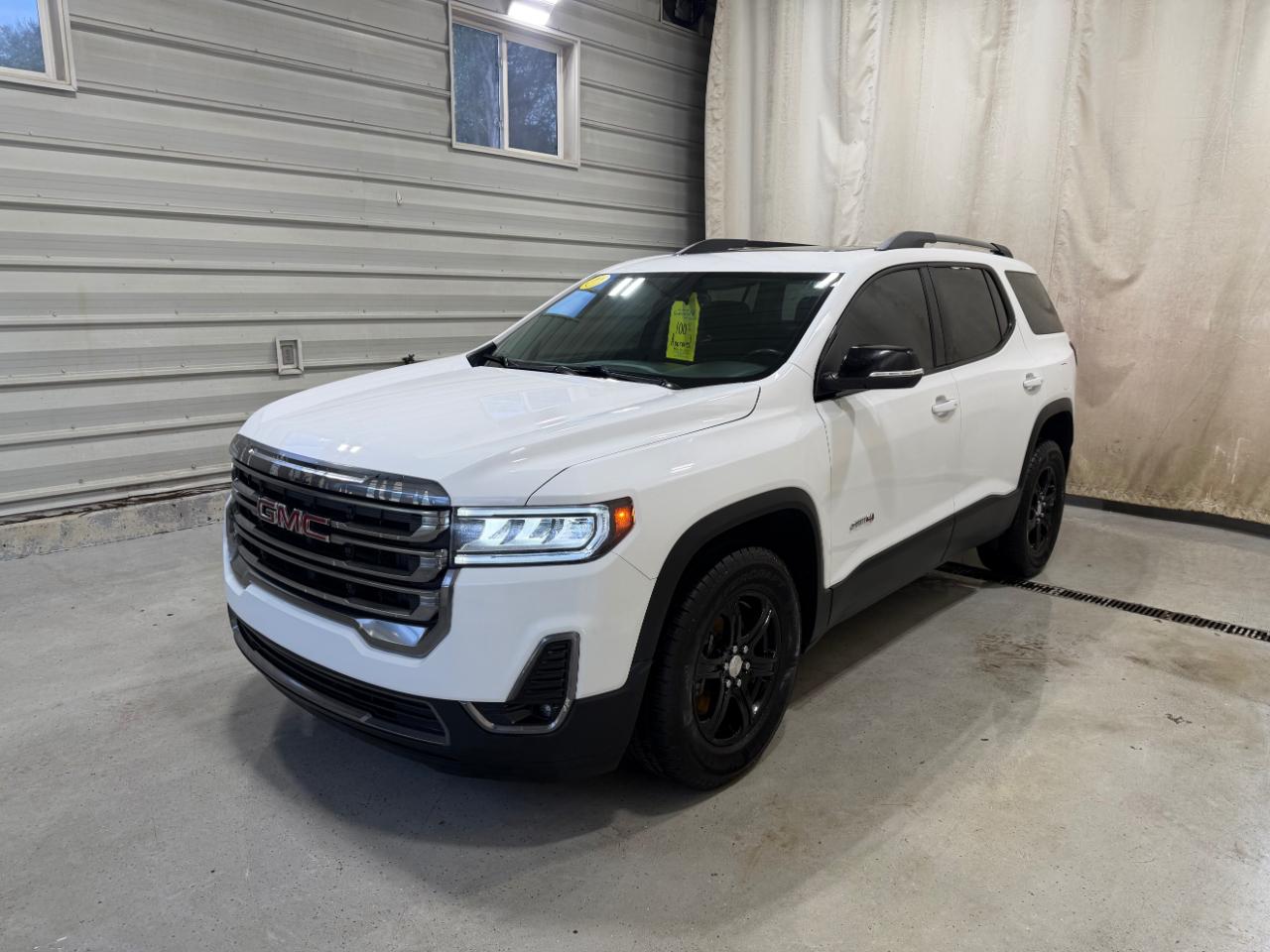 GMC Acadia AWD 4dr AT4 2020