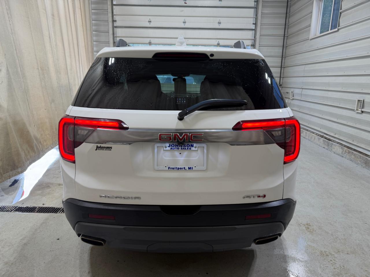 GMC Acadia AWD 4dr AT4 2020