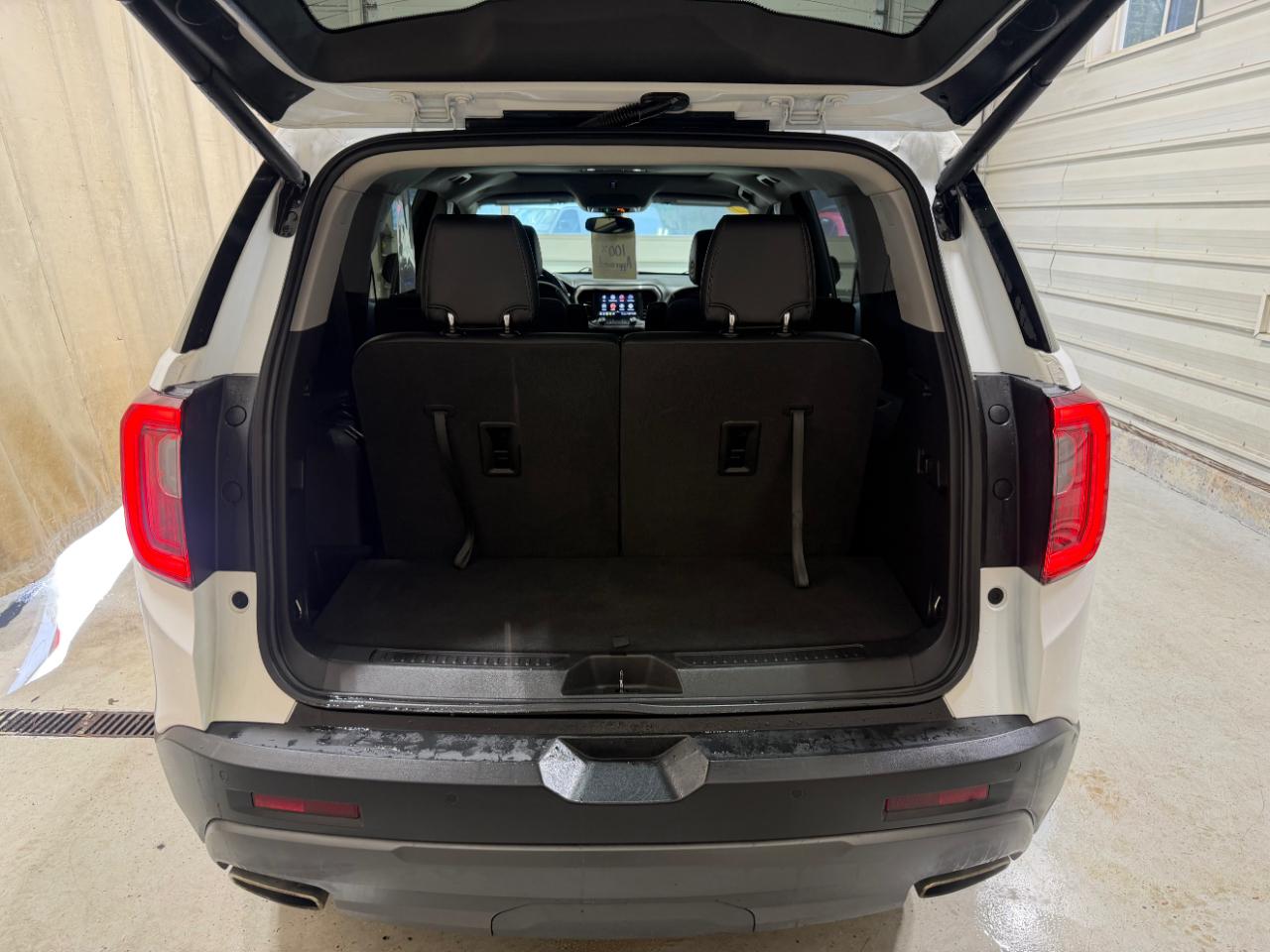 GMC Acadia AWD 4dr AT4 2020