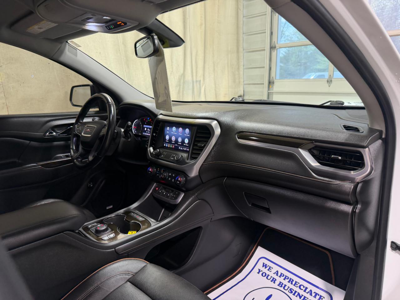 GMC Acadia AWD 4dr AT4 2020