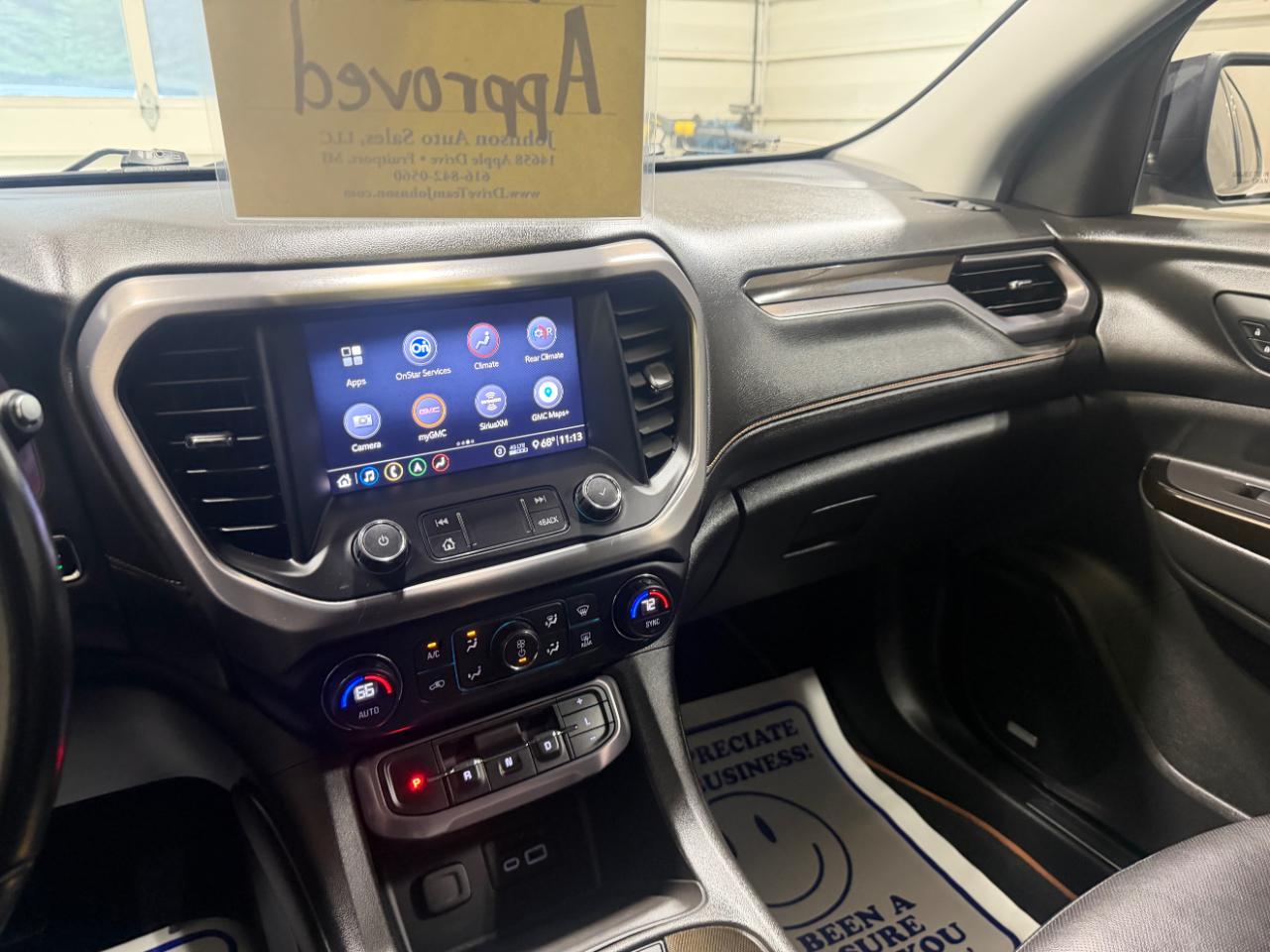 GMC Acadia AWD 4dr AT4 2020