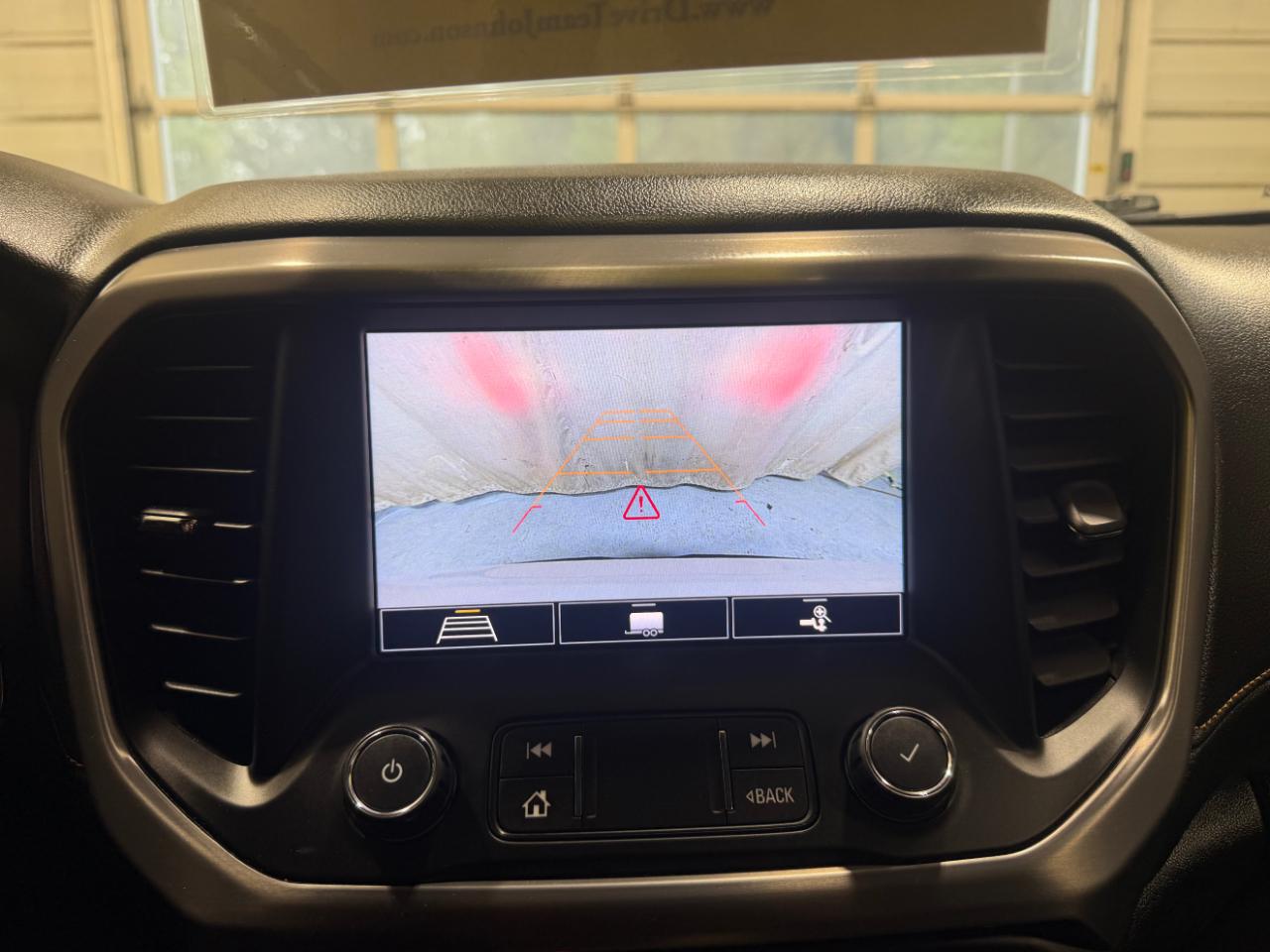 GMC Acadia AWD 4dr AT4 2020