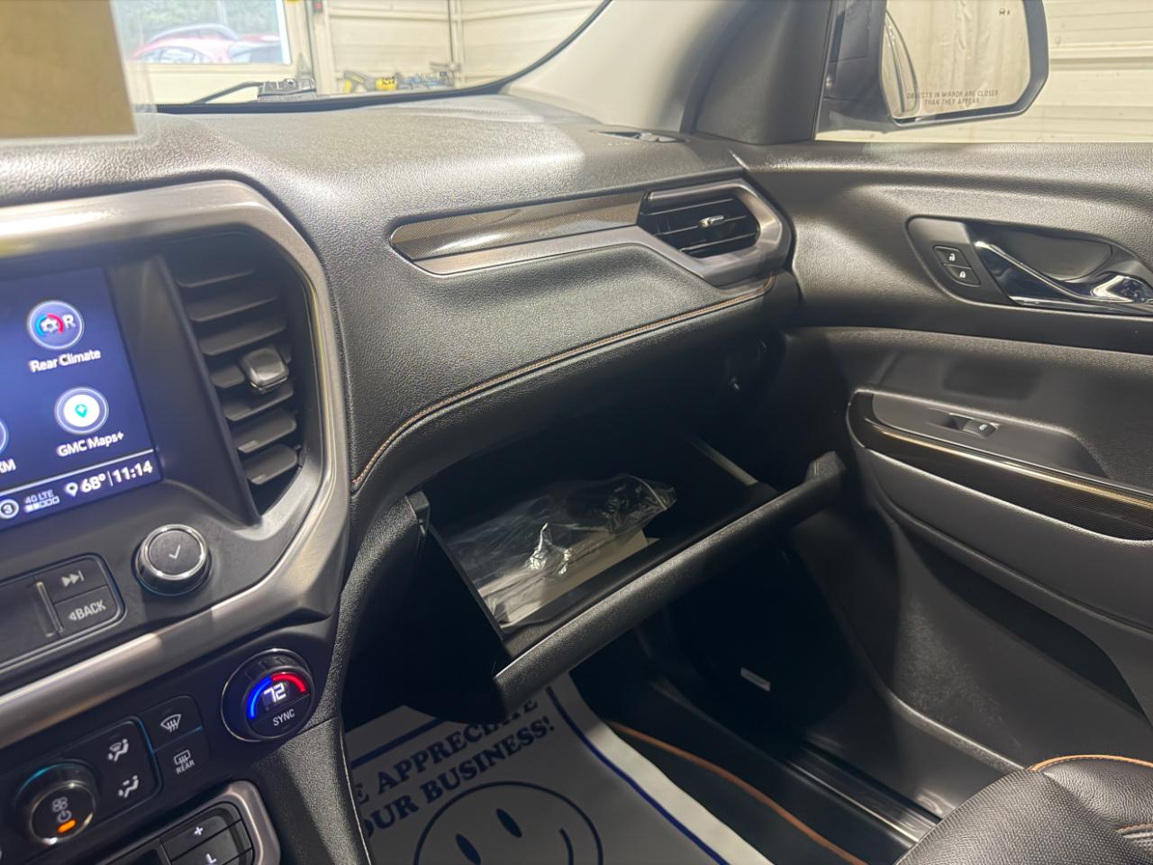 GMC Acadia AWD 4dr AT4 2020