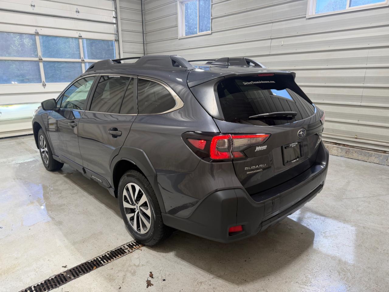 Subaru Outback Premium AWD 2024