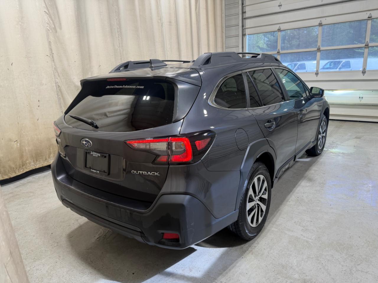 Subaru Outback Premium AWD 2024
