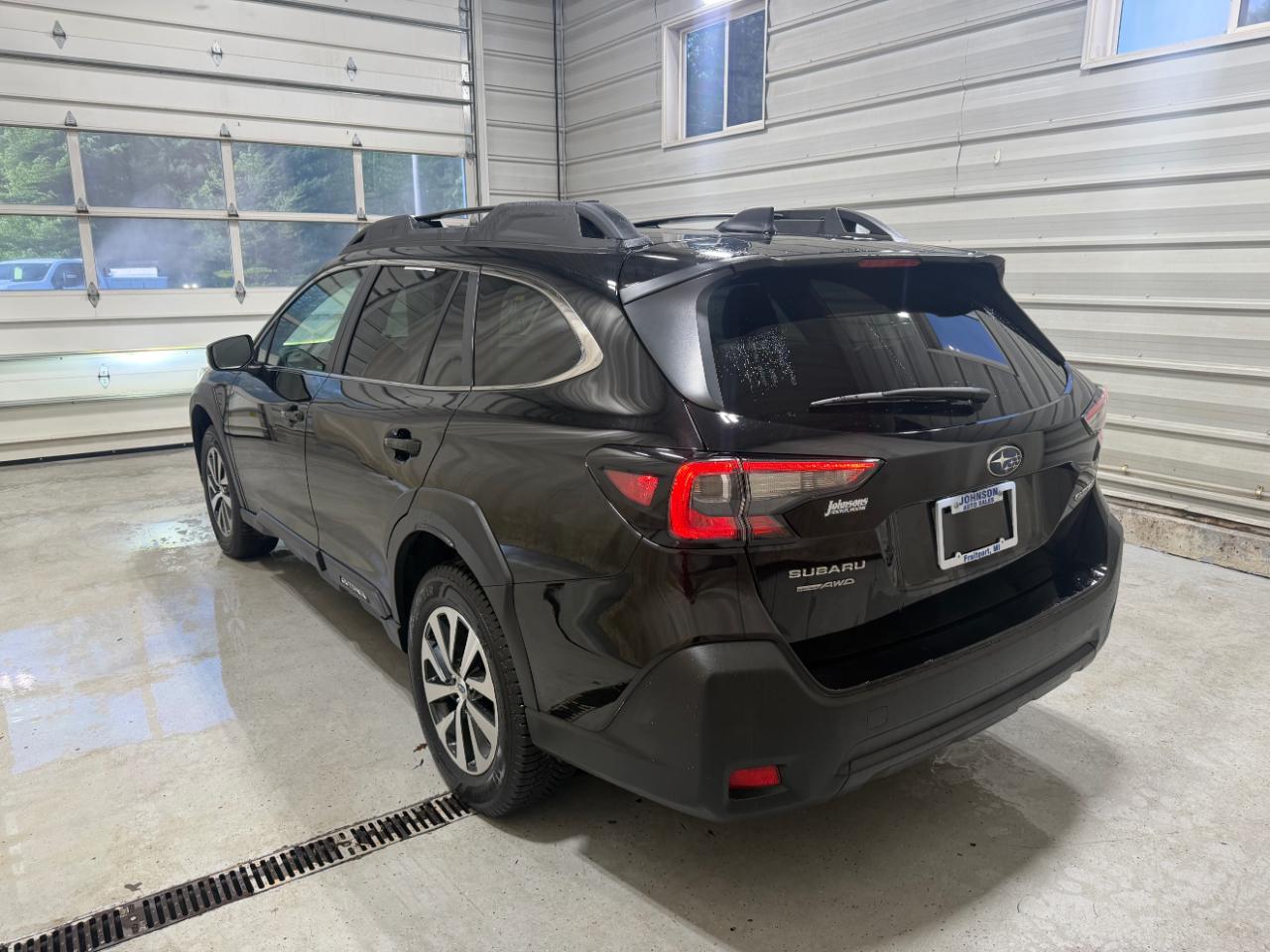 Subaru Outback Premium CVT 2023
