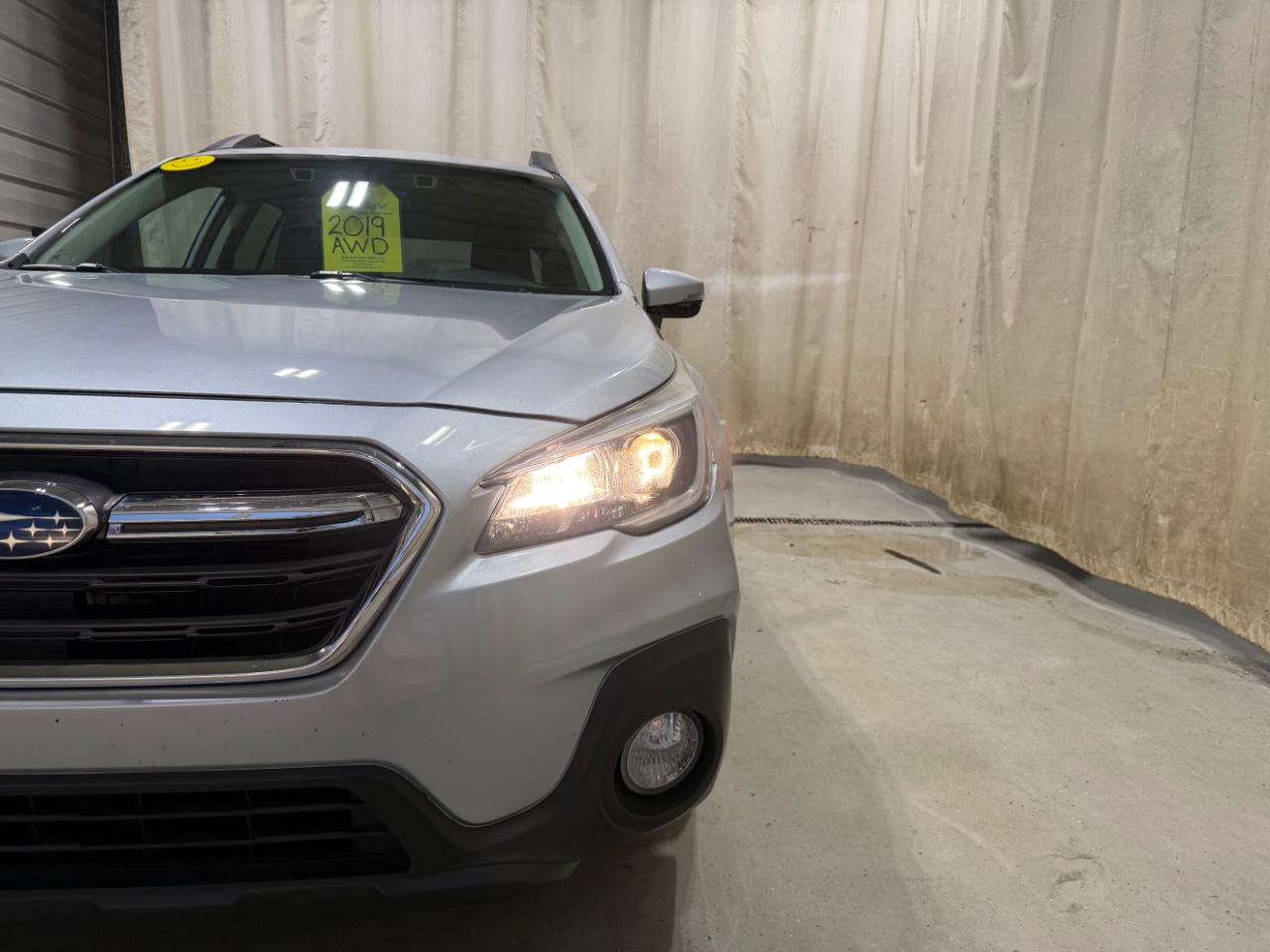 Subaru Outback 2.5i Premium 2019