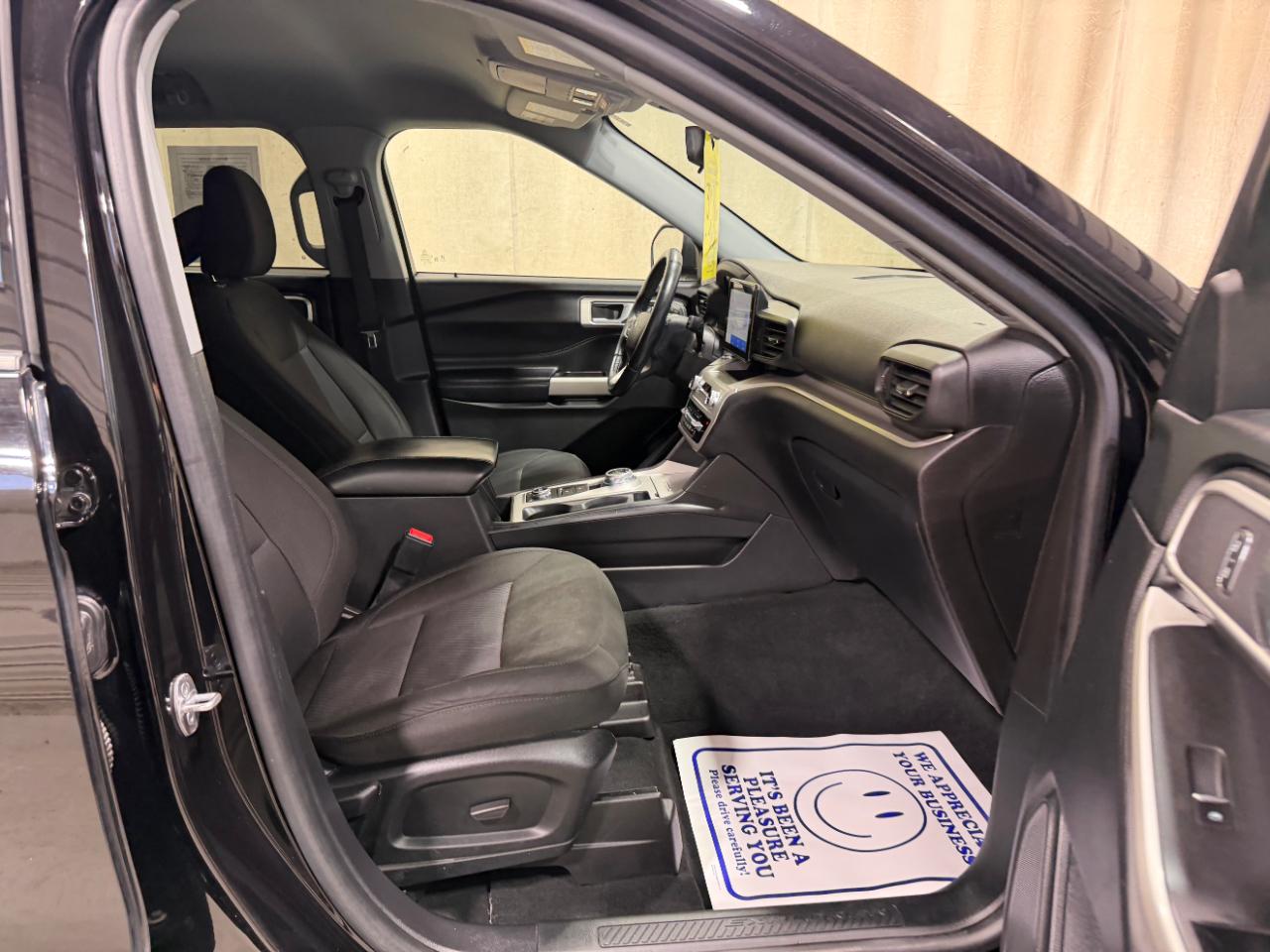 Ford Explorer XLT 4WD 2022
