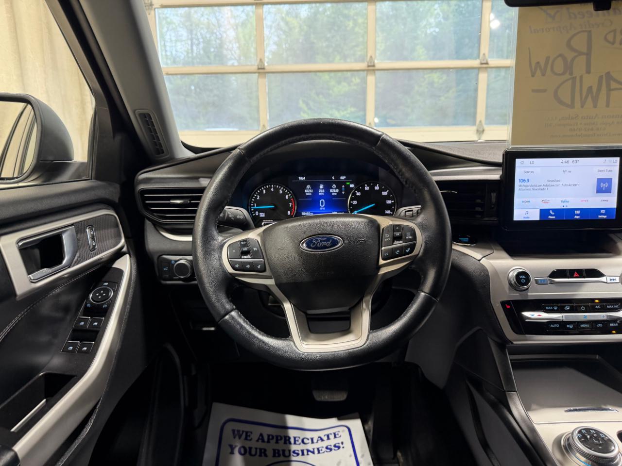 Ford Explorer XLT 4WD 2022