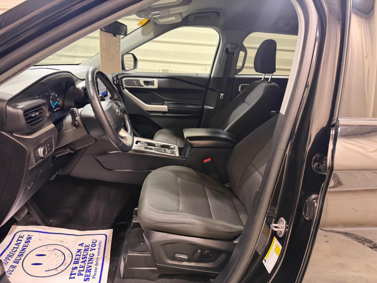 Ford Explorer XLT 4WD 2022