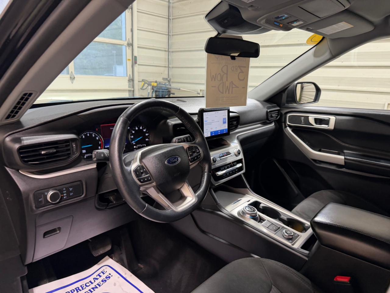 Ford Explorer XLT 4WD 2022