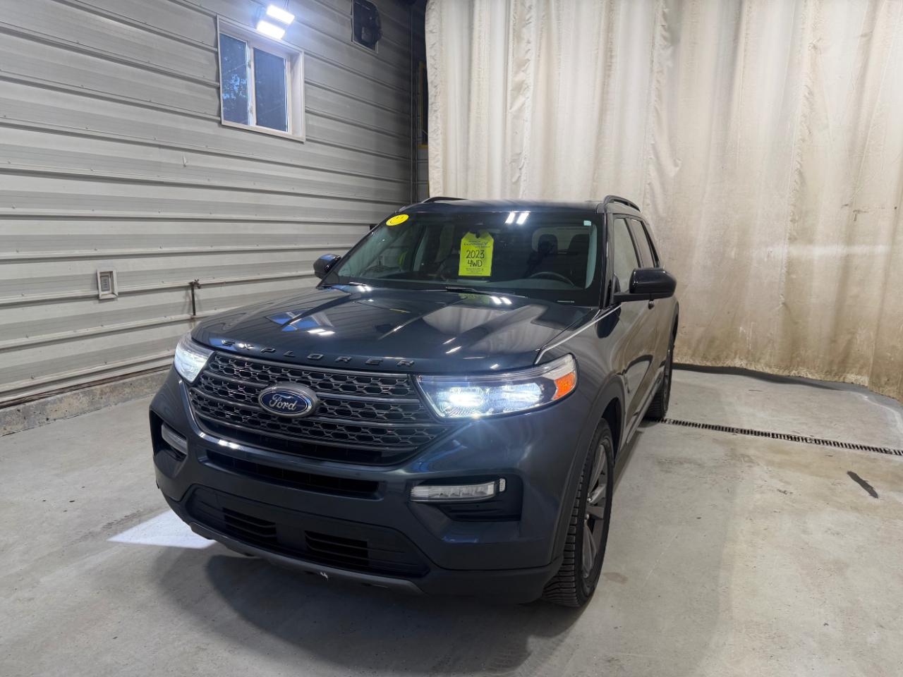 Ford Explorer XLT 4WD 2023