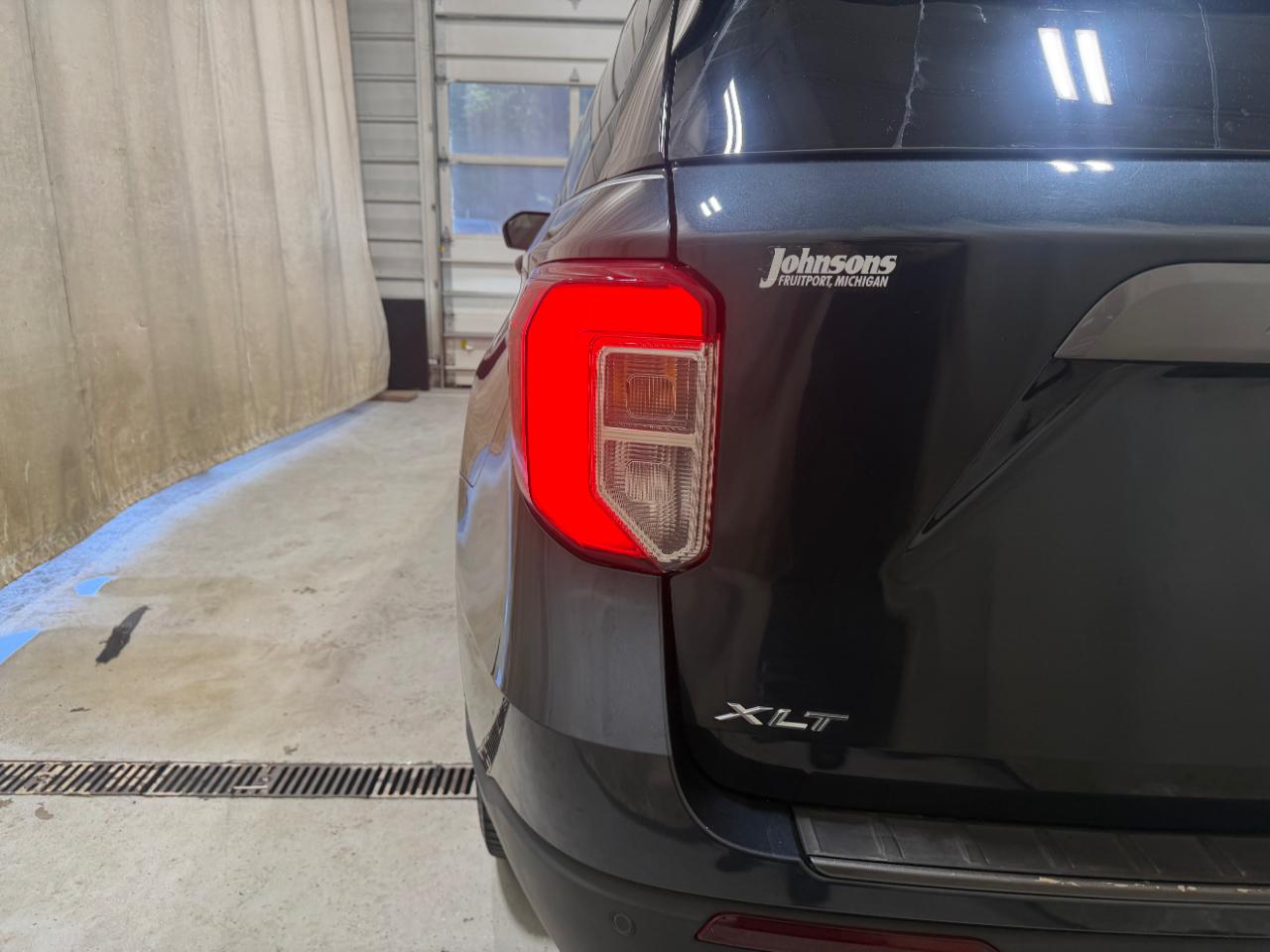 Ford Explorer XLT 4WD 2023