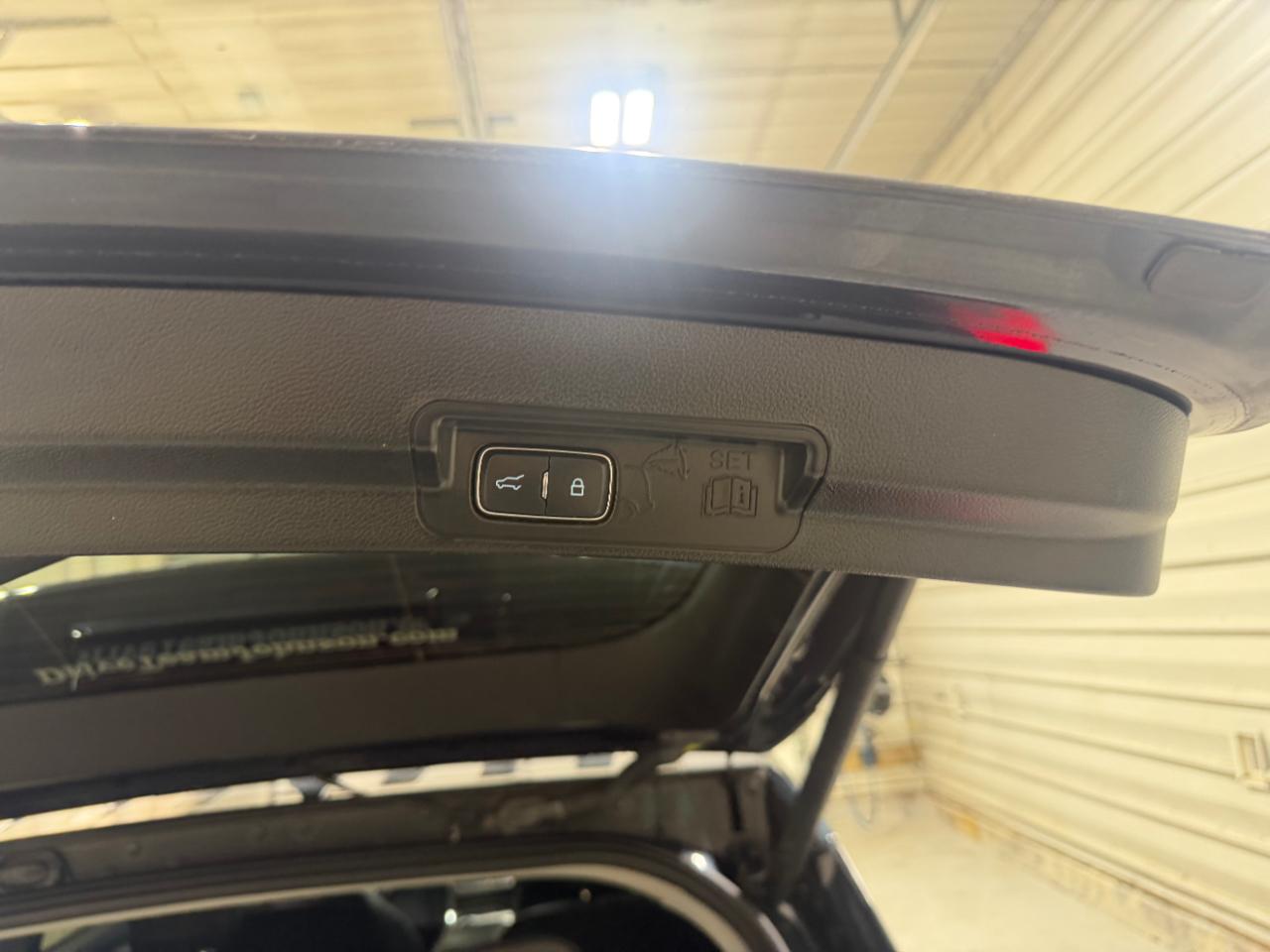 Ford Explorer XLT 4WD 2023