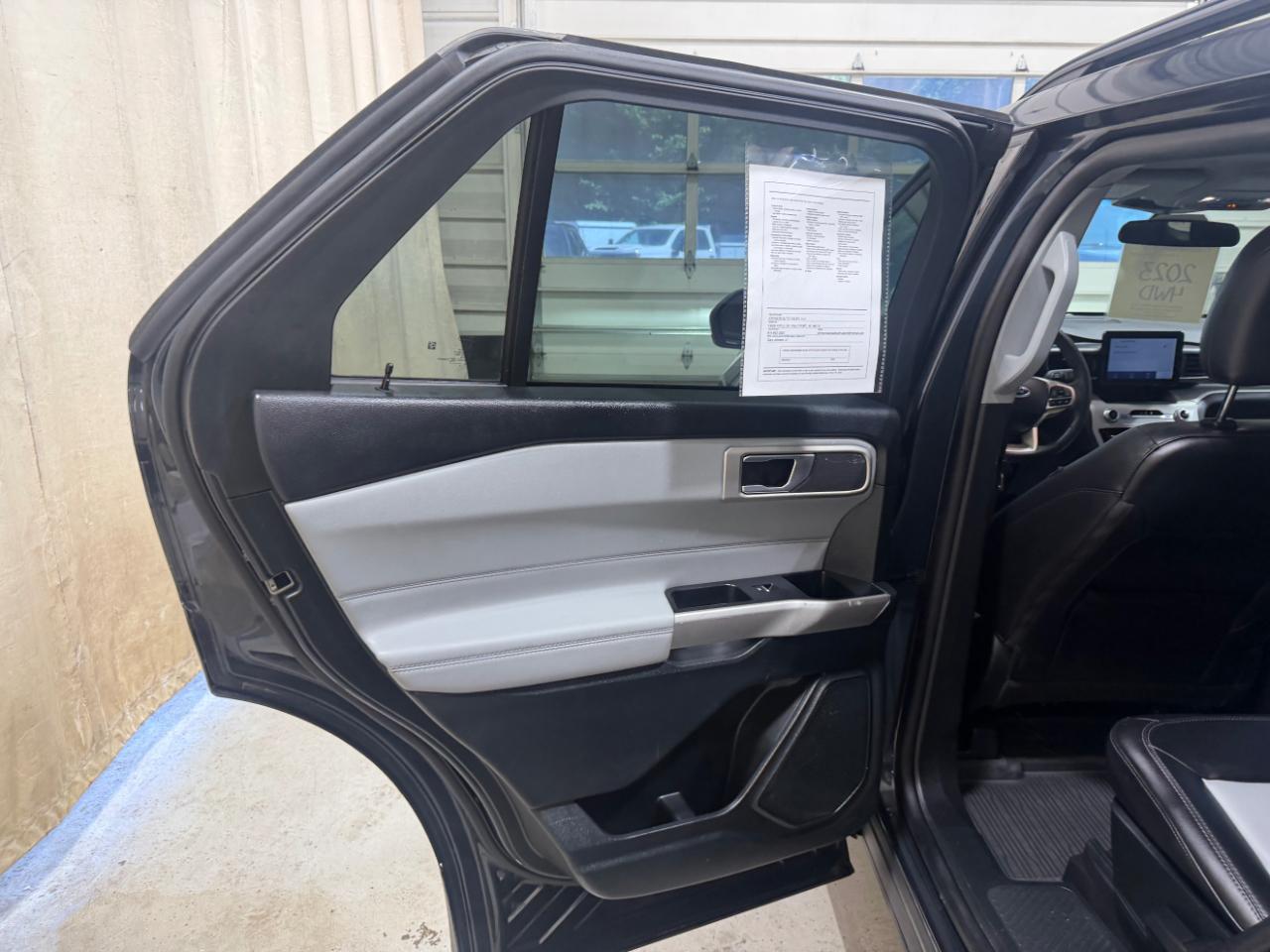 Ford Explorer XLT 4WD 2023