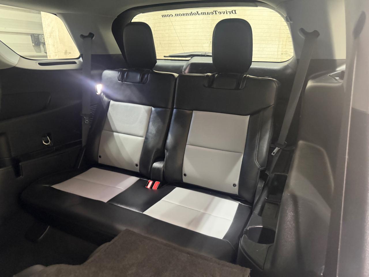 Ford Explorer XLT 4WD 2023