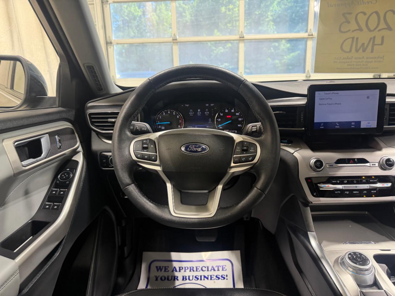 Ford Explorer XLT 4WD 2023