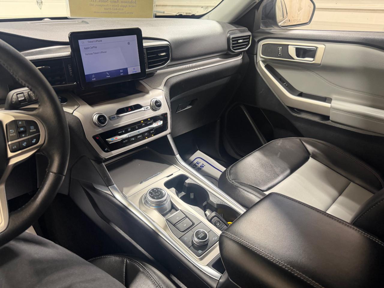 Ford Explorer XLT 4WD 2023