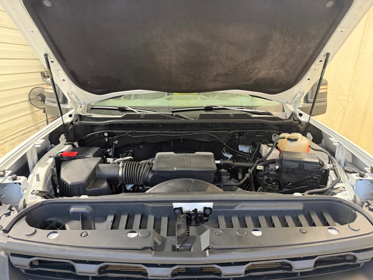 Chevrolet Silverado 2500HD 4WD Reg Cab 142" Work Truck 2022