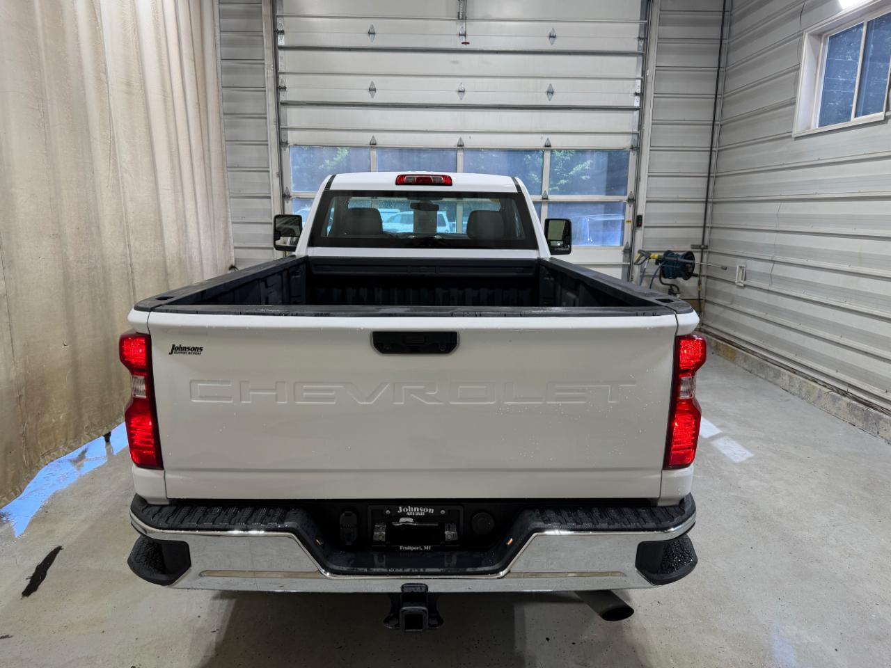 Chevrolet Silverado 2500HD 4WD Reg Cab 142" Work Truck 2022