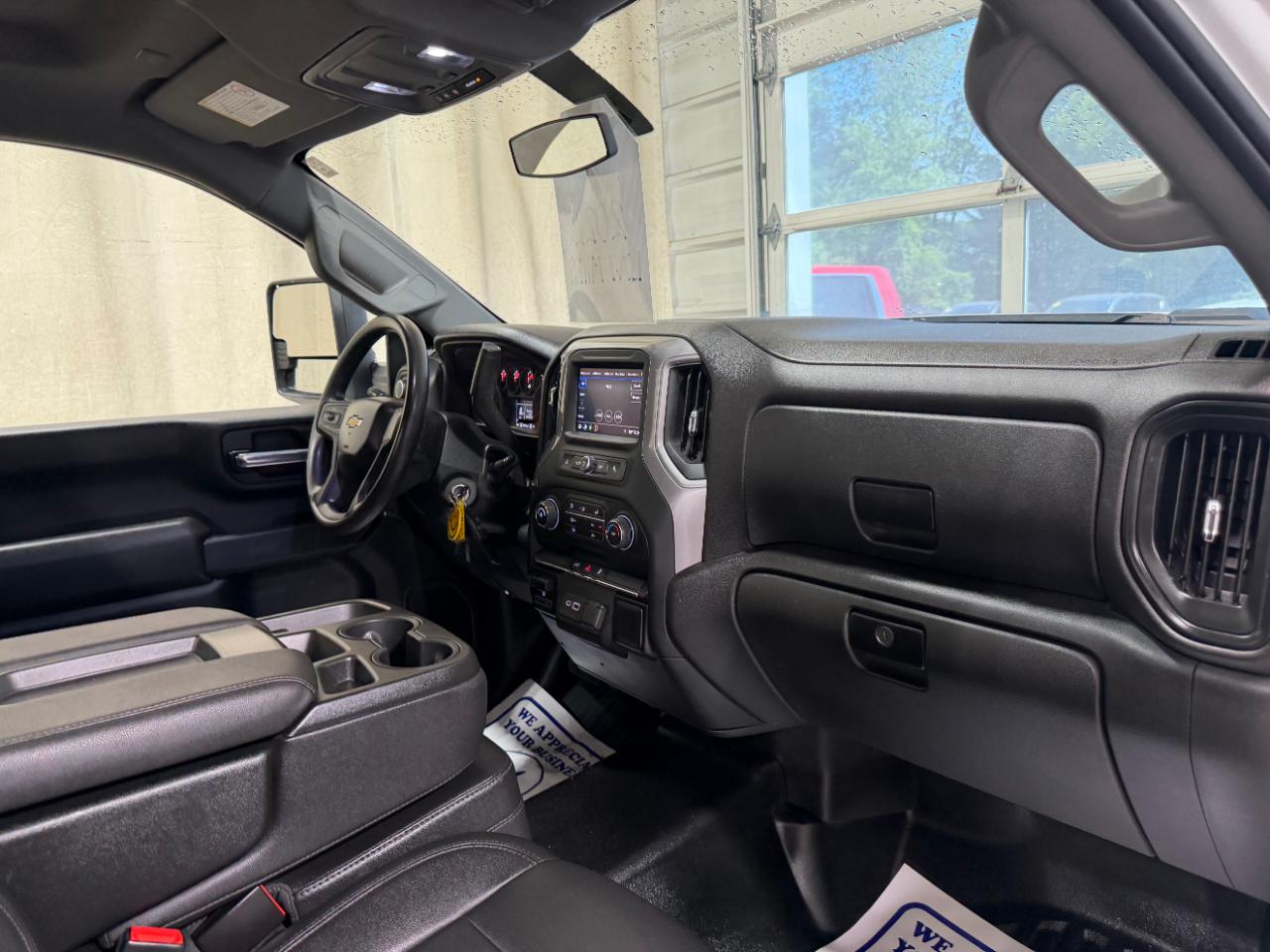 Chevrolet Silverado 2500HD 4WD Reg Cab 142" Work Truck 2022