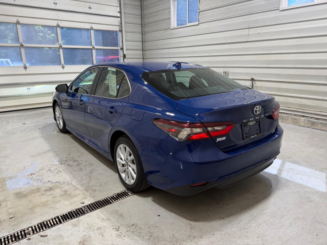 Toyota Camry LE Auto AWD (Natl) 2023
