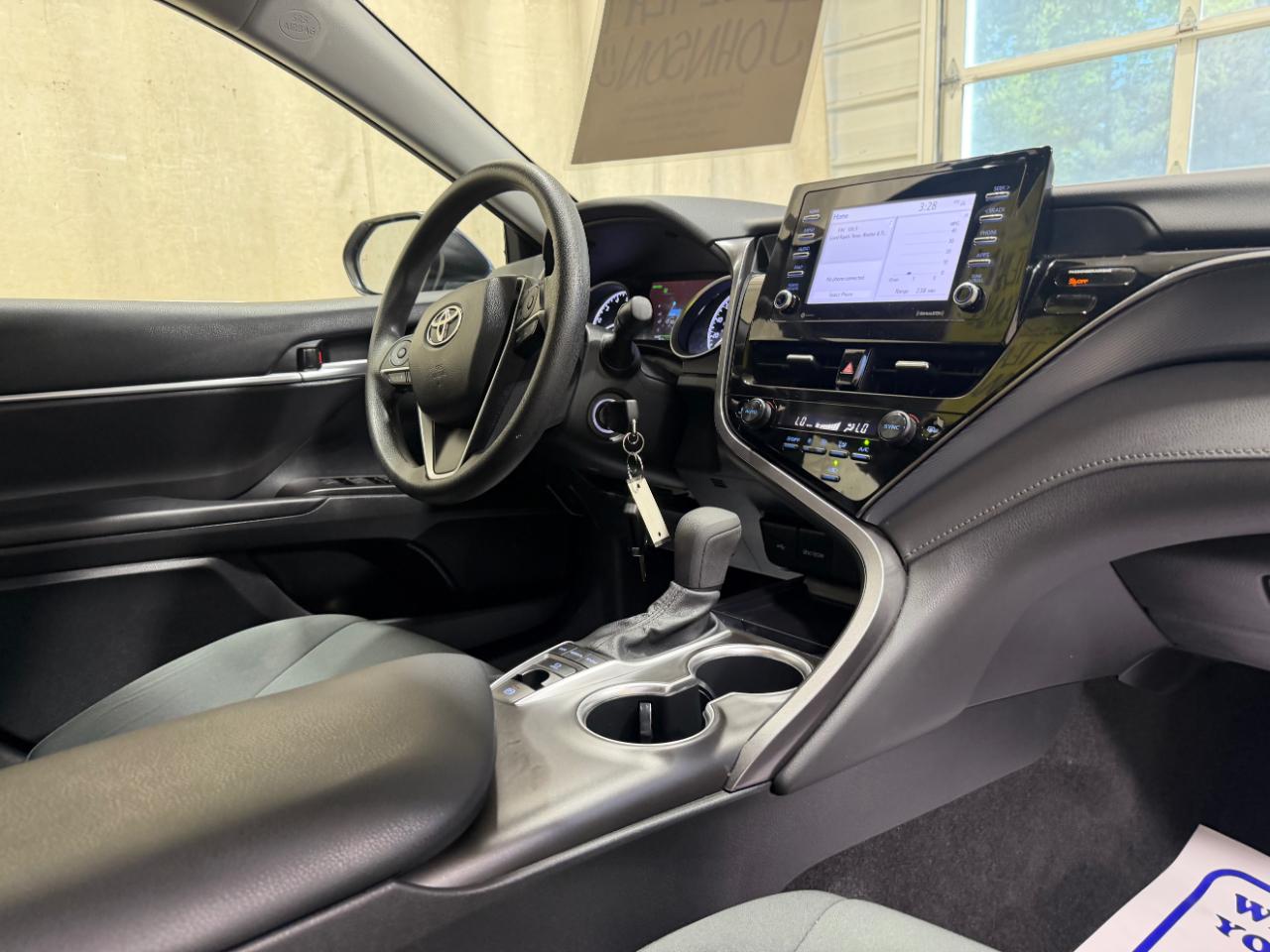 Toyota Camry LE Auto AWD (Natl) 2023