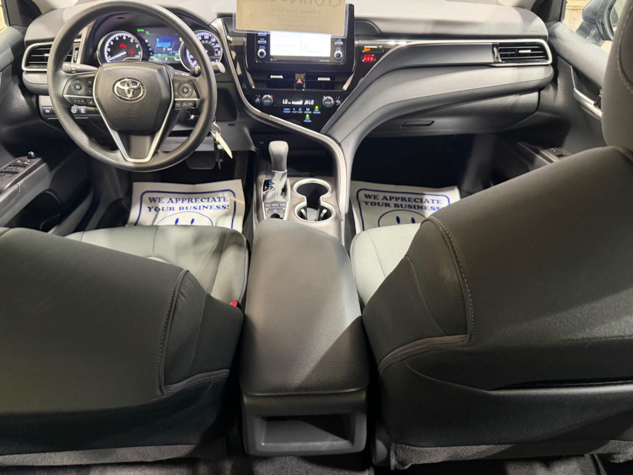 Toyota Camry LE Auto AWD (Natl) 2023