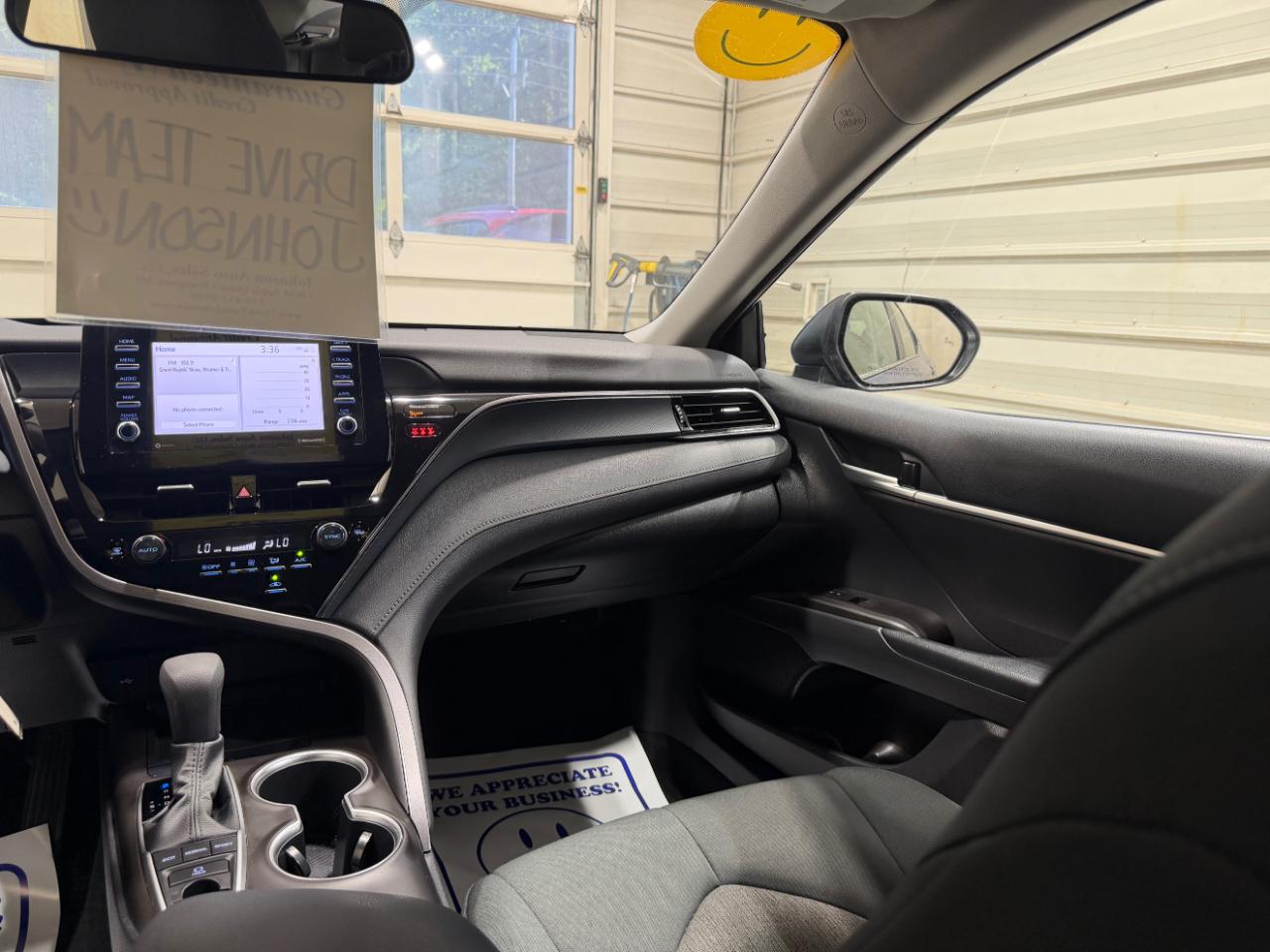 Toyota Camry LE Auto AWD (Natl) 2023