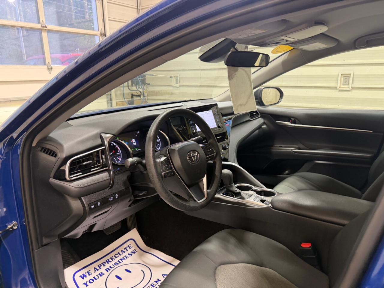 Toyota Camry LE Auto AWD (Natl) 2023