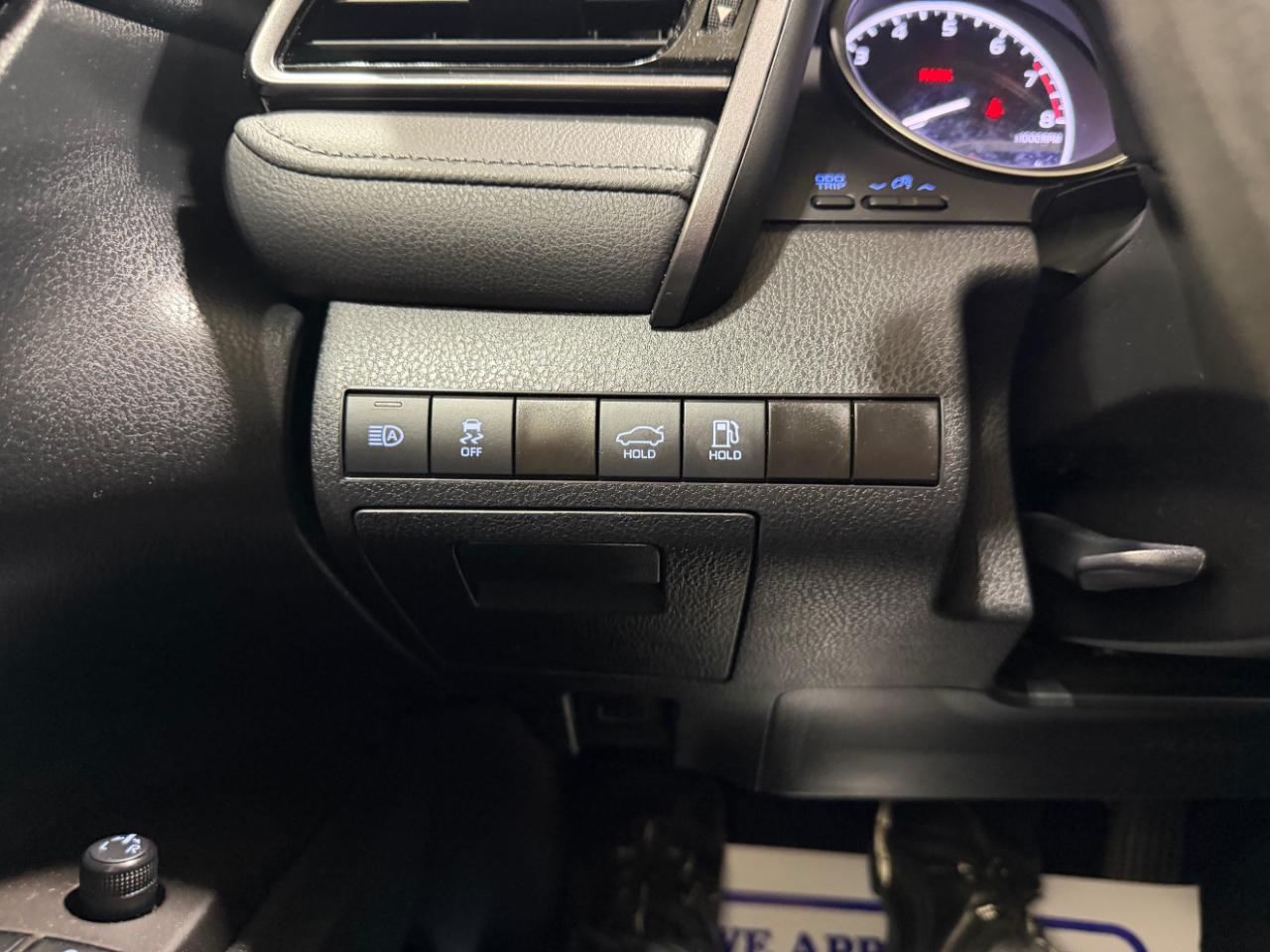 Toyota Camry LE Auto AWD (Natl) 2023