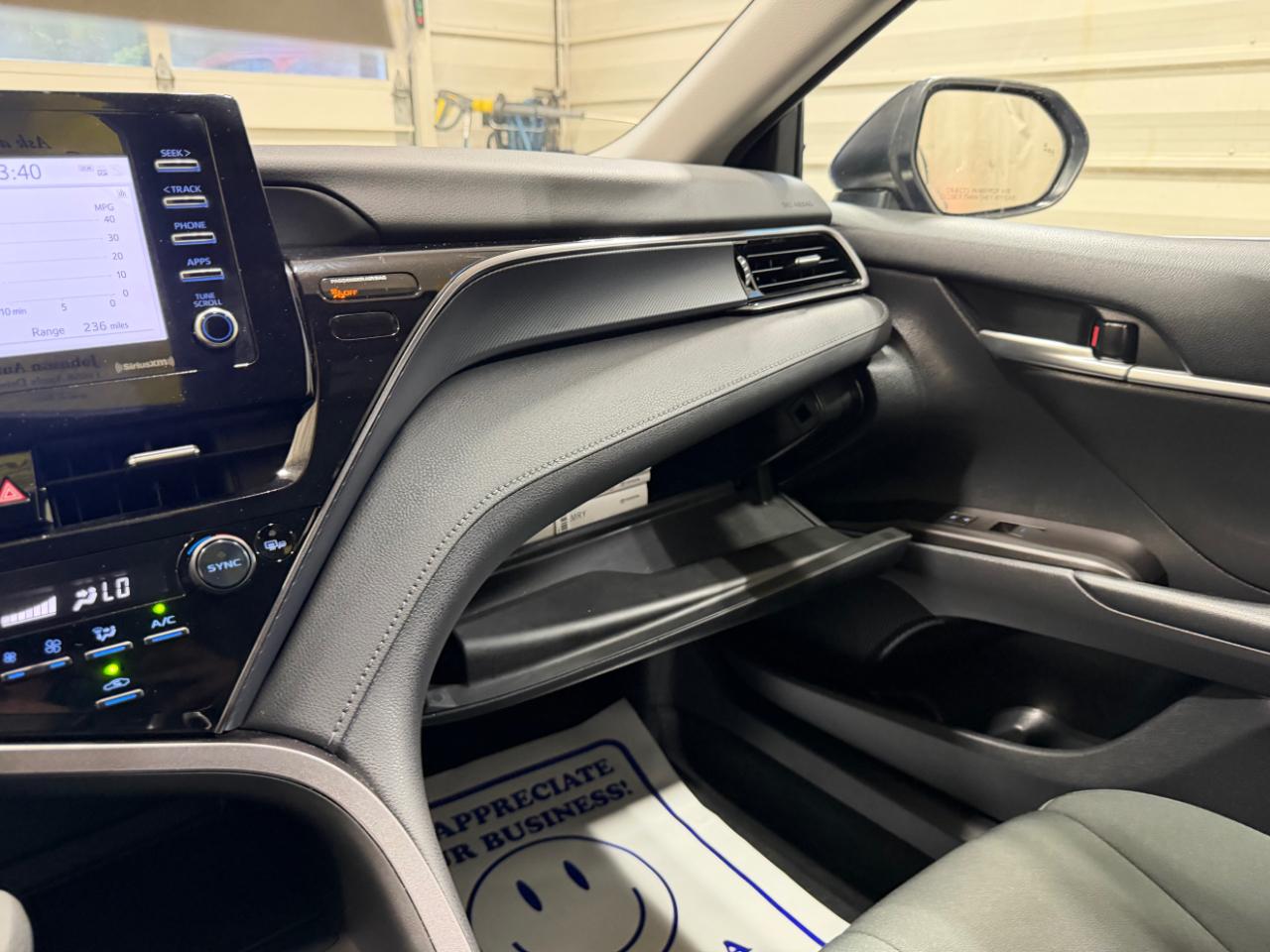 Toyota Camry LE Auto AWD (Natl) 2023