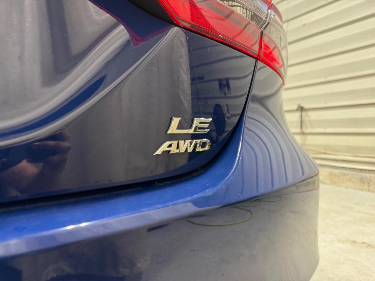 Toyota Camry LE Auto AWD (Natl) 2023