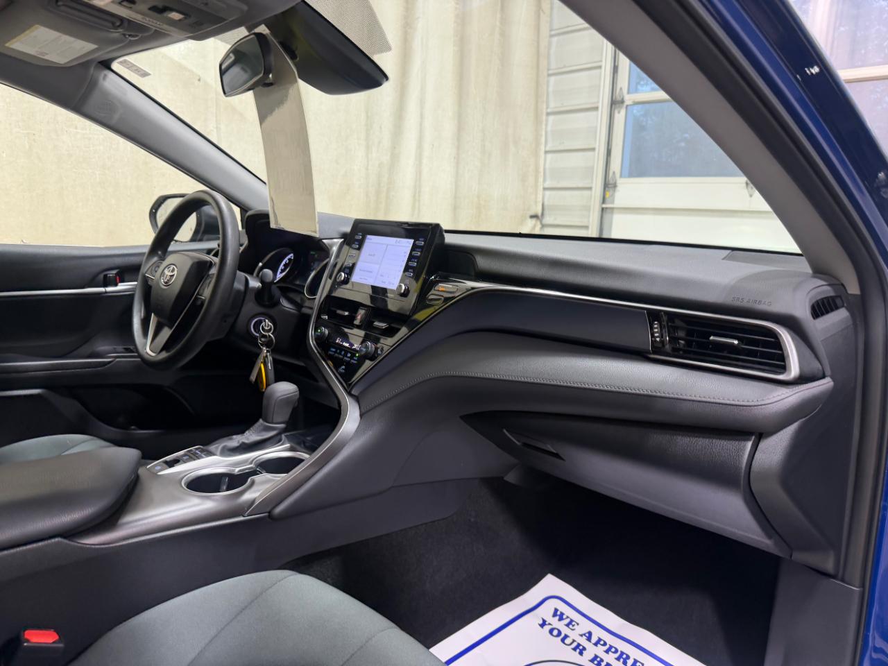 Toyota Camry LE Auto AWD (Natl) 2023