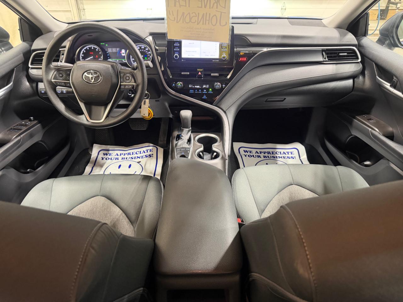 Toyota Camry LE Auto AWD (Natl) 2023