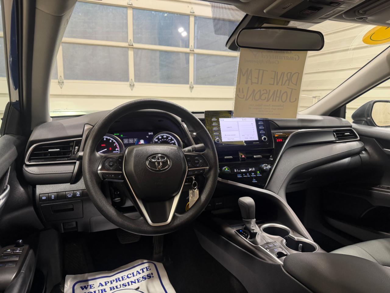 Toyota Camry LE Auto AWD (Natl) 2023