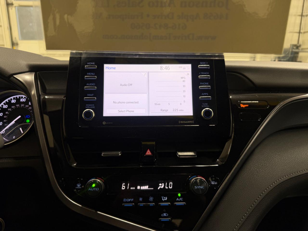 Toyota Camry LE Auto AWD (Natl) 2023