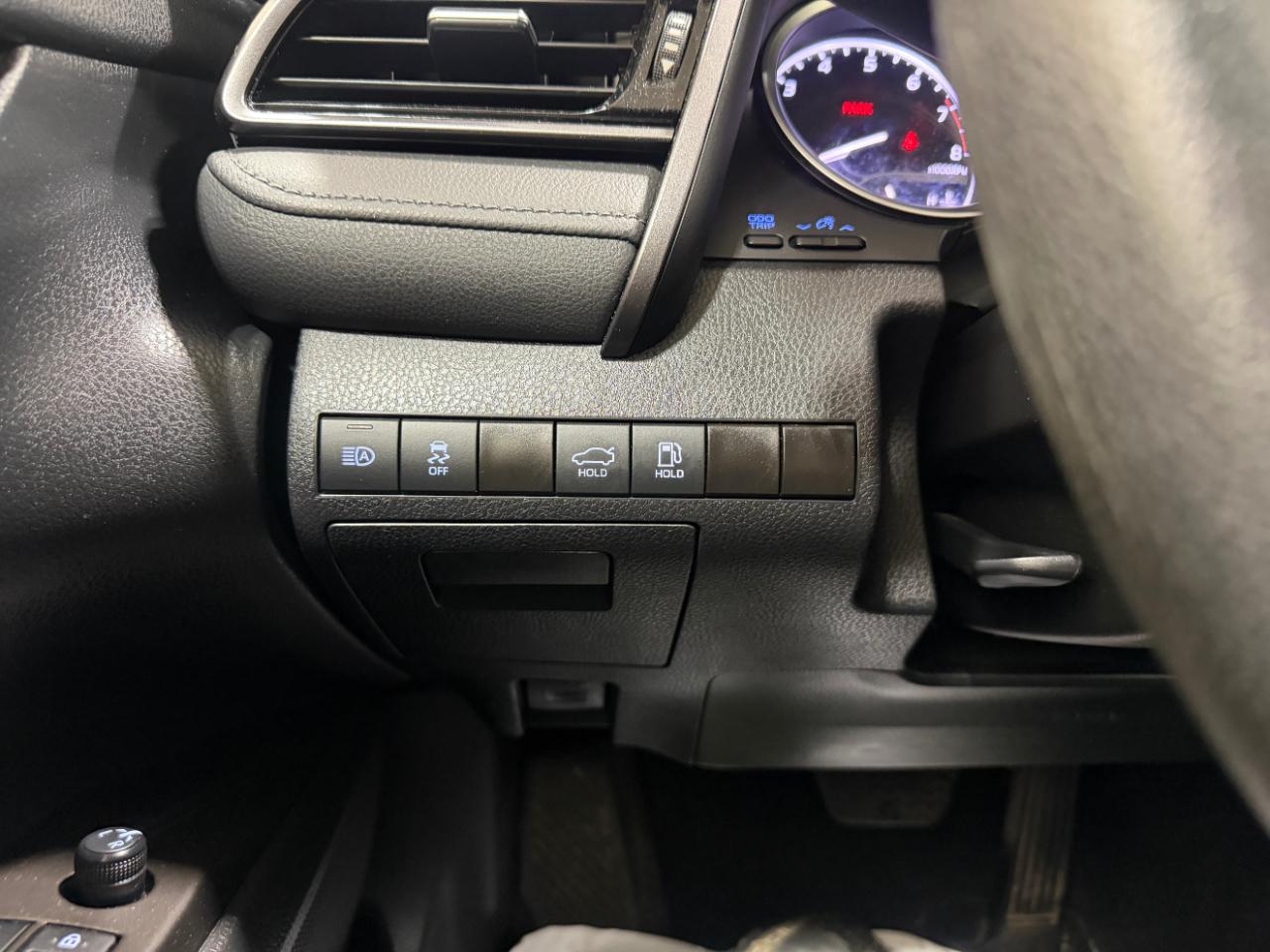 Toyota Camry LE Auto AWD (Natl) 2023